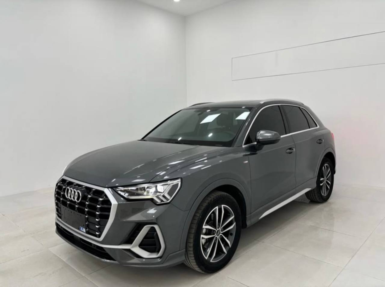 Audi Q3 S- Line 