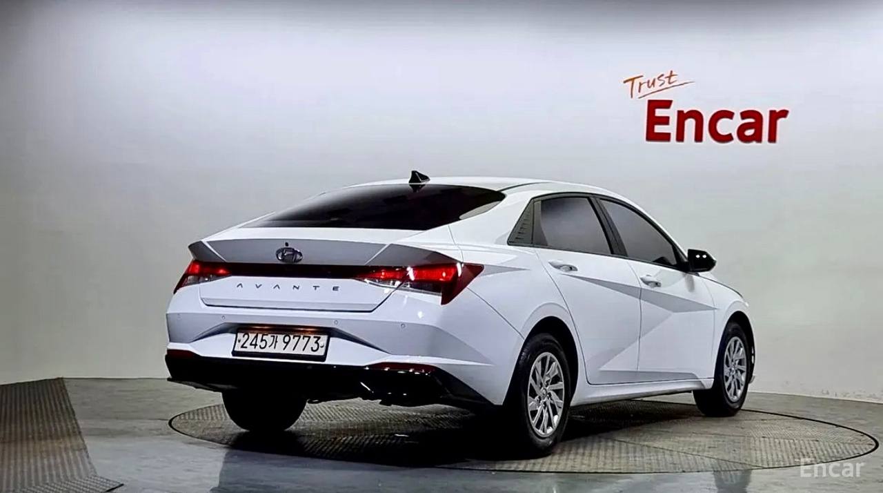 Hyundai Avante ( Elantra ) 